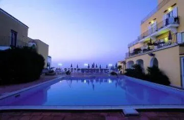 Hotel Parco Aurora Terme 4*
