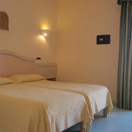 パルコ アウローラ テルメ 4*