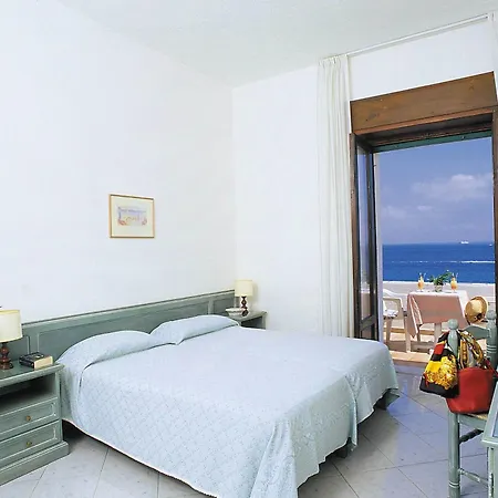 パルコ アウローラ テルメ ホテル イスキア島